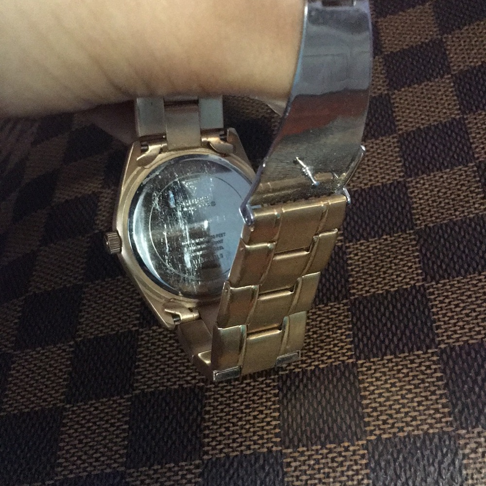 Guess watch - Picture 3 of 4